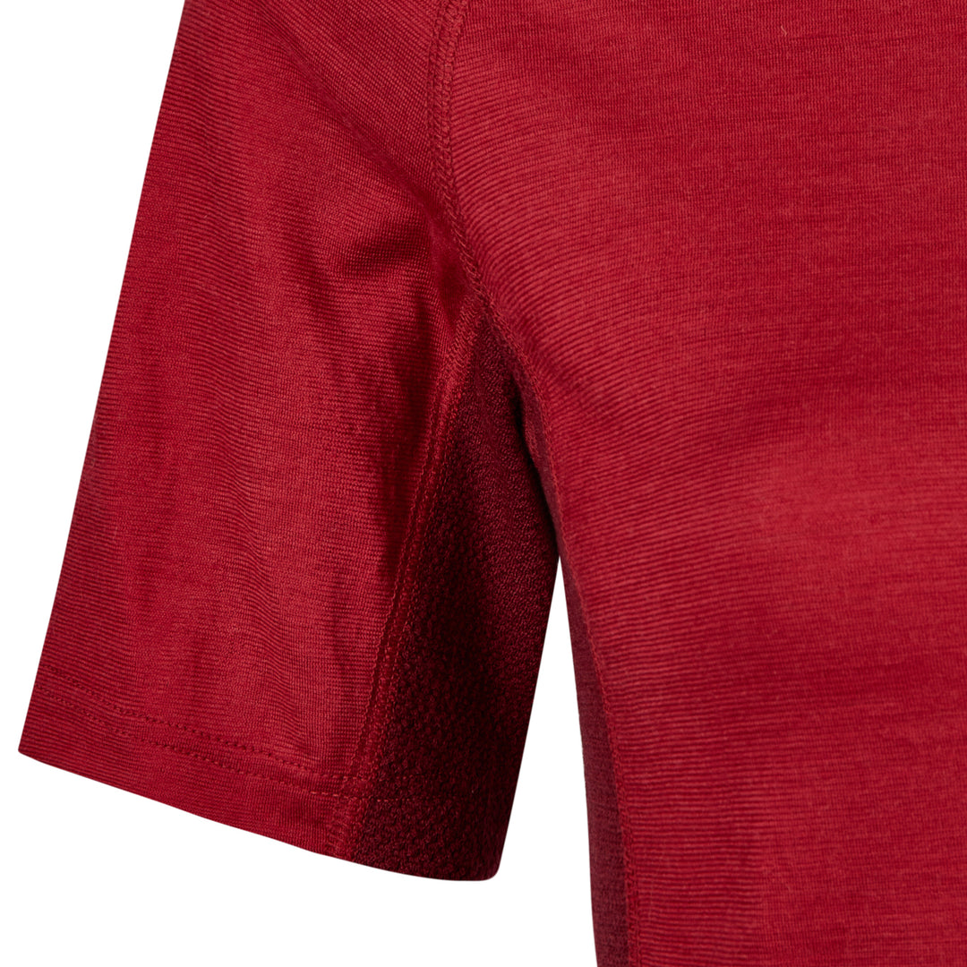 Der beste Woll-Baselayer fuer Damen aus biologischer Merinowolle auf dem Markt