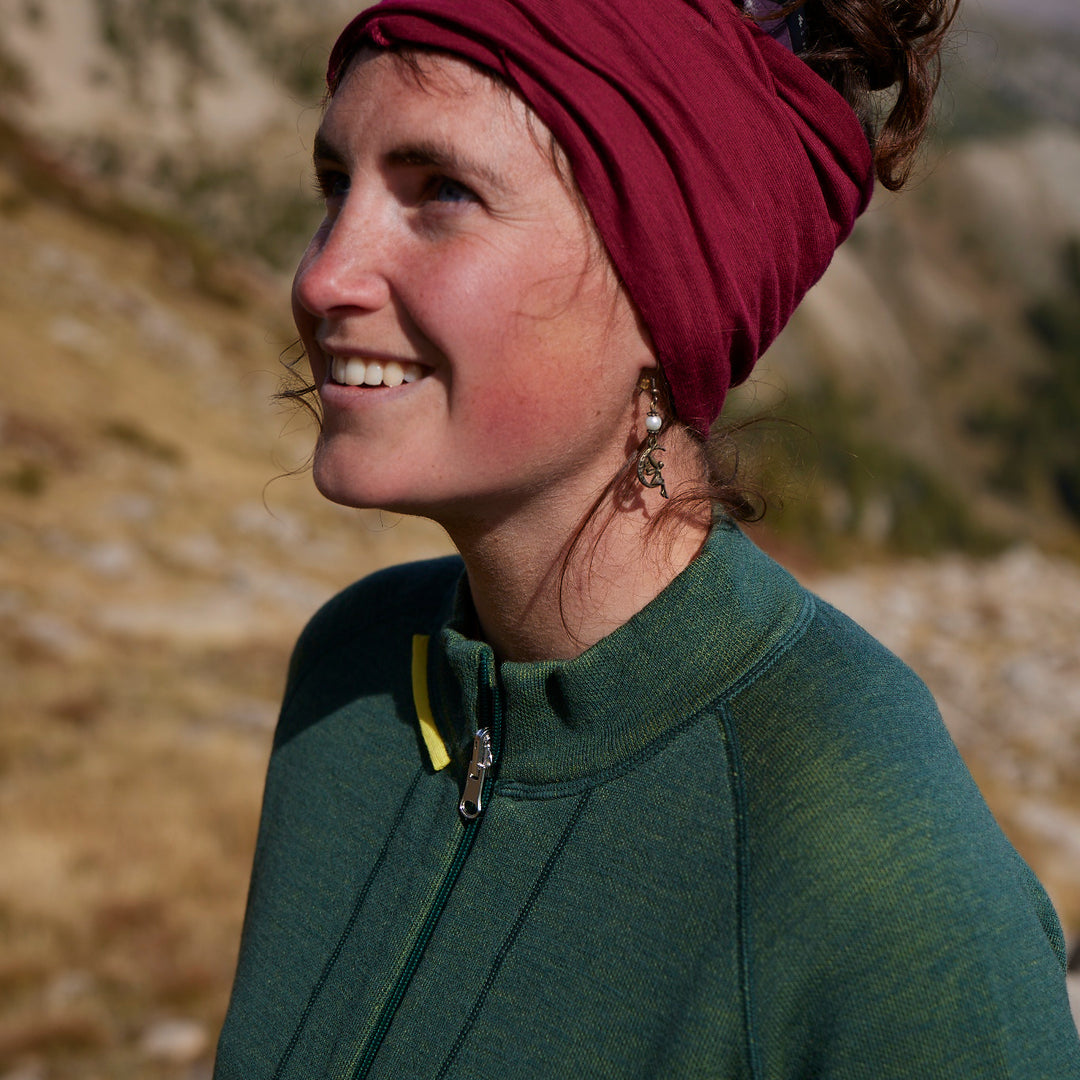 Damen Sportpullover für die Wanderung aus biologischer Merinowolle aus den Alpen in Deutschland hergestellt