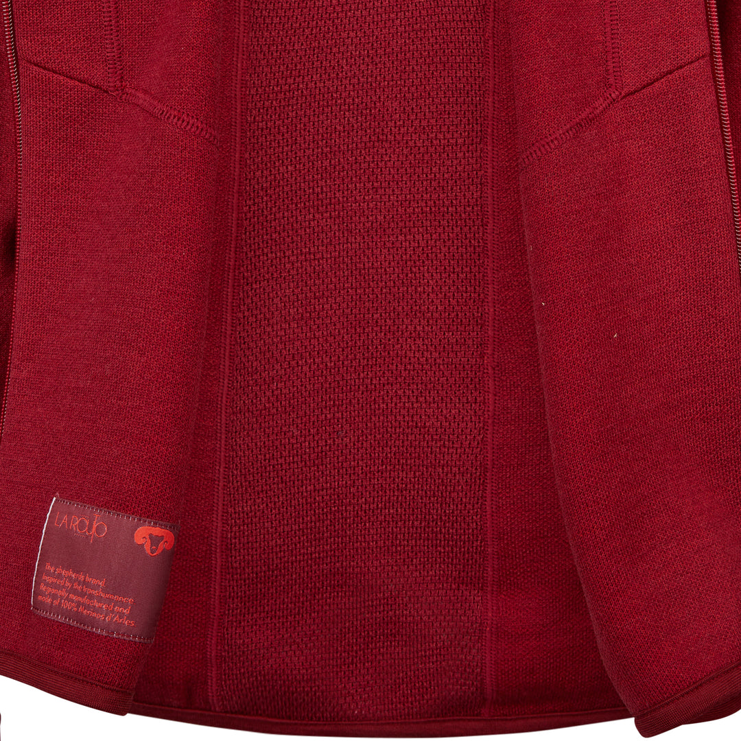 Fairer und nachhaltiger Sportshirt für Damen aus biologischer und regionaler Merinowolle in Deutschland hergestellt
