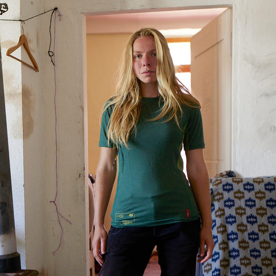 Bio Damen Sportshirt aus Merinowolle in Deutschland hergestellt